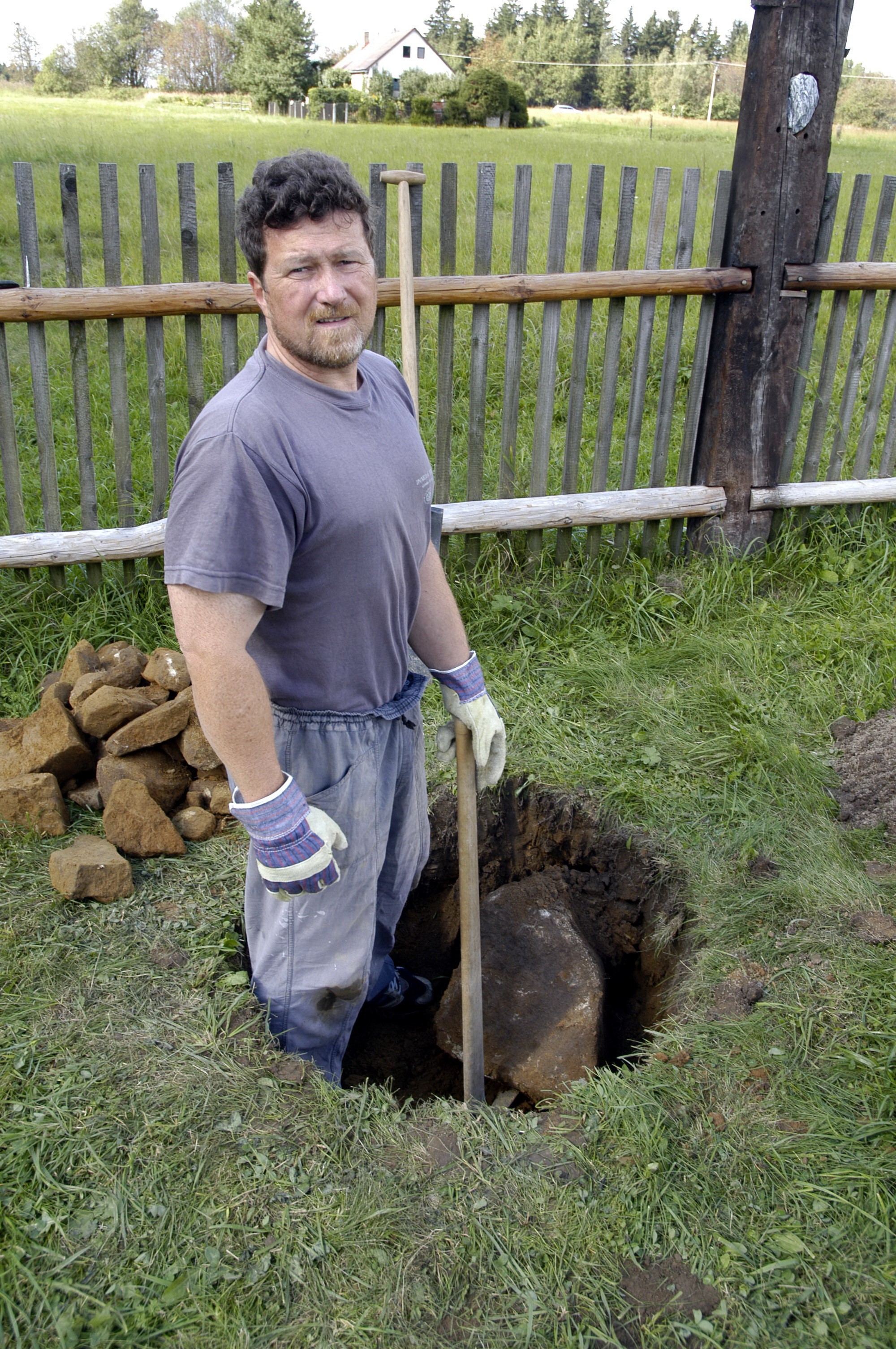 Půda na Vysočině rodí hodně kamení.